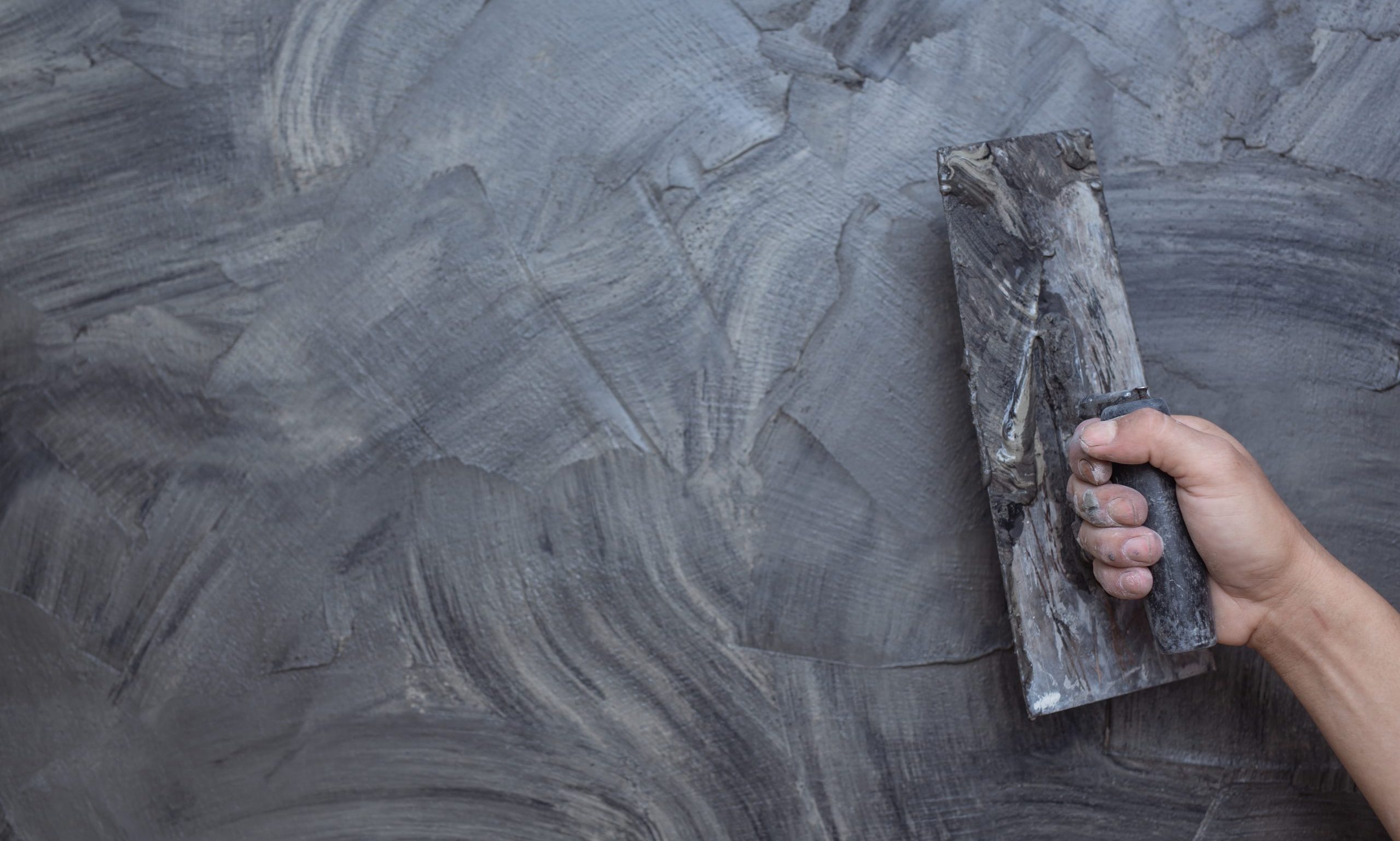cropped-plasterer-renovating-indoor-walls-scaled-1.jpeg